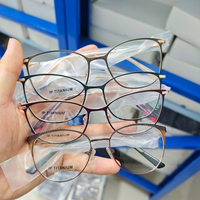 Oferta Promocional: Monturas Ópticas de Titanio para Mujer, Aro Completo, Ligeras, Diseños Italianos de Alta Gama, Estilos Variados, Gafas Modernas