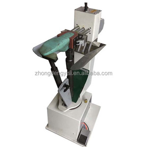 Machine à coudre motorisée pour la fabrication de chaussures en cuir, pour la pose latérale de la semelle - Product Image 5