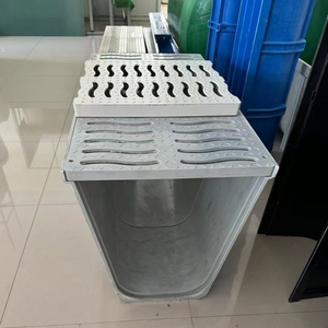 ท่อระบายน้ำโพลีเมอร์สำเร็จรูปสำหรับระบายน้ำฝนที่ปิดท่อระบายน้ำล้นสำหรับสระน้ำรางน้ำฝน - Product Image 1