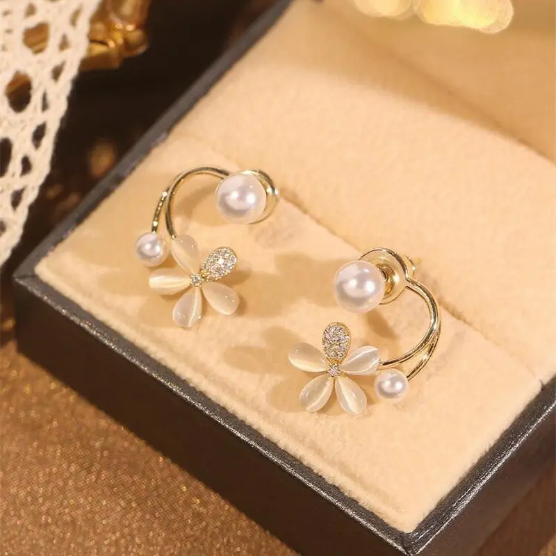 2023 New Design Cat Eye Stone Flower Pearl Earrings Dual-use Zircon Delicate Women Girl Stud Earring Accessories Party Jewelry