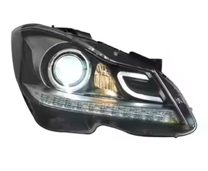 Nuovi Ricambi Auto SJC per <span class=keywords><strong>Mercedes</strong></span> <span class=keywords><strong>Benz</strong></span> Classe C <span class=keywords><strong>W204</strong></span> 2012-2014, Gruppo Fari, Luci Diurne e Luci Freno - Product Image 4