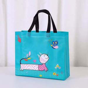 Sacs à main de supermarché pliables réutilisables en tissu non tissé imprimés avec un chat de dessin animé personnalisé - Product Image 3