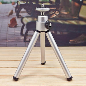 Mini trípode para cámara de teléfono móvil, soporte extensible de aleación de aluminio de 2 secciones, accesorio de fotografía - Product Image 5