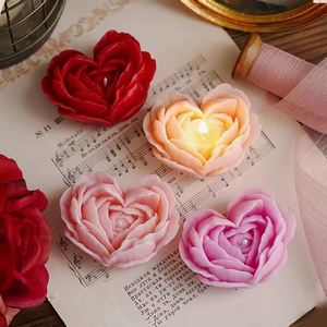 Vela Aromática en Forma de Corazón de Rosa, Hecha a Mano con Cera de Soya y Parafina, Regalo Perfumado para el Día de San Valentín, Decoración Popular para el Hogar - Product Image 1
