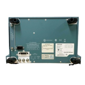 Oscilloscope numérique Tektronix DPO7254C, bande passante 2,5 GHz, 4 canaux, fréquence d'échantillonnage 40 GSa/s - Product Image 3
