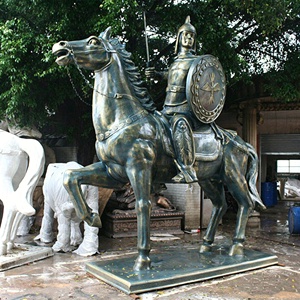 Maßgefertigte Außendekoration Lebensgroße Schild-Statue Antiker Römischer Krieger auf Pferd Fiberglas <span class=keywords><strong>Borghese</strong></span> Gladiator-Statue - Product Image 5
