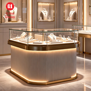 Fournisseur direct d'usine, vitrine de présentation de bijoux sur pied de style luxueux, personnalisée, dorée, pour la vente au détail de bijoux - Product Image 1