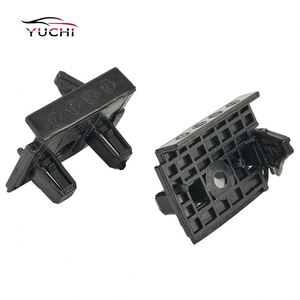 Accessoires pour voiture Model 3 Pare-chocs 1084172 DROIT 1084172-00 pour Teslaparts - Product Image 3