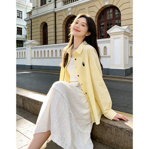 <span class=keywords><strong>Camicia</strong></span> Gialla Casual di Alta Qualità per <span class=keywords><strong>Donna</strong></span>, <span class=keywords><strong>Colletto</strong></span> a Polo con Ricamo di Gatto Cartoon, Alla Moda, Produzione di Fabbrica - Product Image 4