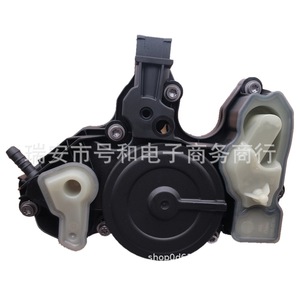 ตัวแยกน้ำมันและน้ำ และวาล์วไอเสีย 06K 103 495 สำหรับรถยนต์ Volkswagen รุ่น B9 Passat Magotan Golf A4 Q5 - Product Image 1