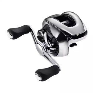 Carrete de Pesca <span class=keywords><strong>TRANX</strong></span> 2026 Original 22, Sistema de Freno Magnético Japonés, Construcción Metálica, Señuelo Artificial, Relación de Engranajes 7.2:1 - Product Image 5