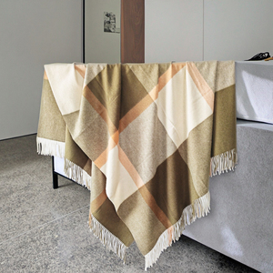 <span class=keywords><strong>Plaid</strong></span> en pure laine 200x140cm, motif écossais, 700g, lavable, <span class=keywords><strong>pour</strong></span> <span class=keywords><strong>canapé</strong></span> ou voyage, fabriqué en Chine - Product Image 1