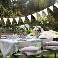 Nacré miroitant blanc polyester taille personnalisée et conception drapeaux légers banderoles triangle fanion bannière pour décorations de fête