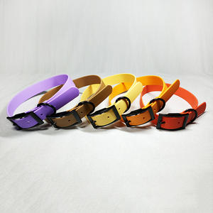 ファッションカラーラバーPVC犬用首輪 調整可能ダブルバックルシリコン防水ペット犬用首輪 - Product Image 2