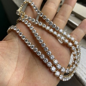 Collier Chaîne Tennis Classique en Moissanite, Plaqué Argent, Bijoux pour Femmes, Best-Seller, Aspect Luxueux et Prix Abordable - Product Image 4