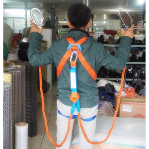 Arnés de Seguridad Acolchado de Cinco Puntos, Doble Cuerda de 1.5M, Poliéster, para Trabajo en Altura - Product Image 1