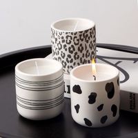 Bougie parfumée en cire de soja avec motif personnalisé européen, finition mate, décoration d'intérieur, récipient en céramique vide pour bougie