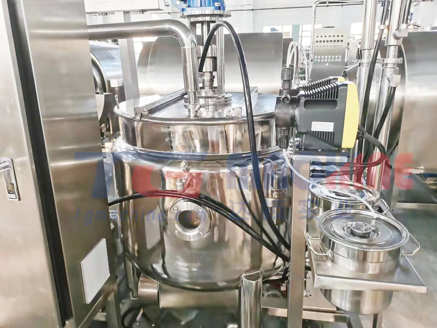 TG автоматическая машина для производства жевательных резинок с другими закусочными станками