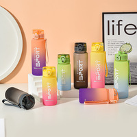 Bouteille d'eau de sport en plastique portable avec logo personnalisé, dégradé, 650 ml, sans BPA, anti-fuite, pour activités de plein air, avec sangle