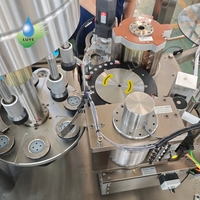 Machine d'étiquetage de film BOPP de type rotatif, machine d'étiquetage automatique à colle thermofusible OPP pour bouteilles d'eau rondes en PET, haute vitesse