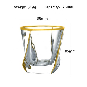 N29 Vente en gros gobelet en verre à whisky de luxe gobelet en verre peint à la ligne dorée torsadée gobelet en verre - Product Image 2