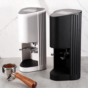 Prensador de Café Eléctrico Manual Reutilizable de Acero Inoxidable Moderno de 58 mm para Accesorios de Café Espresso - Product Image 1