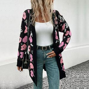 Suéter de Mujer, Cárdigan de Mohair de Manga Larga, Tejido de Lana con Estampado de Leopardo y Flores, Diseño Personalizado - Product Image 6