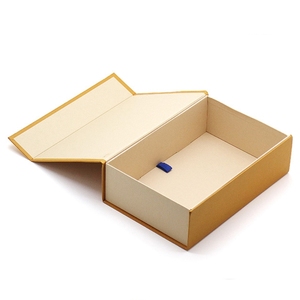 Caja de cartón corrugado personalizable, caja de papel plegable, caja de papel para ropa - Product Image 1