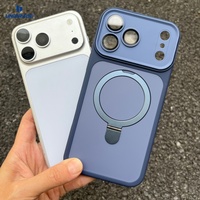 Coques pour iPhone en gros, vente chaude, coque avec support en Y, housses de téléphone, coque de téléphone à chargement magnétique sans fil
