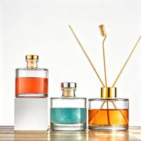 Diffuseurs d'huiles essentielles personnalisées, flacons en verre pour diffuseur d'air, 50 ml, 120 ml, 200 ml, flacon diffuseur en verre rond noir de luxe avec couvercles