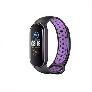 Correa de Silicona Deportiva Bicolor BEEFLYPOWER para Xiaomi <span class=keywords><strong>Mi</strong></span> <span class=keywords><strong>Band</strong></span> 6 <span class=keywords><strong>5</strong></span>/<span class=keywords><strong>Amazfit</strong></span> <span class=keywords><strong>Band</strong></span> <span class=keywords><strong>5</strong></span>, Accesorios - Product Image 3