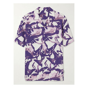 Precios Magníficos, Camisas Casuales para Hombre de Manga Corta con Botones al Frente, Corte Holgado, Diseño Abstracto Sostenible con Estampado Repetido - Product Image 1