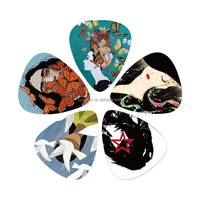 OEM/ODM Service Allure Filles Modèle Plastique Celluloïd Plectre Ensemble Nouveau Design Personnalisé Imprimé Guitare Médiator En Gros