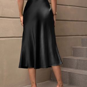 Nouvelle Robe Automne-Hiver en Satin, Coupe Ajustée, Effet Amincissant, Jupe Longue Sirène avec Taille Haute et Effet Sculptant sur les Hanches - Product Image 4