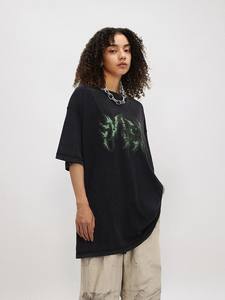 เสื้อยืดผู้ชายโอเวอร์ไซส์ผ้าคอตตอนคอมบ์100% แขนสั้นพิมพ์ลายย้อนยุคคอปกเล็กปรับแต่งได้พิมพ์ลายย้อนยุค - Product Image 4