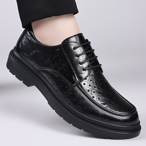 รองเท้าหนังผู้ชายสำหรับฤดูร้อน แบบเจาะรู ระบายอากาศได้ดี เหมาะสำหรับงานธุรกิจ งานแต่งงาน รองเท้าเจ้าบ่าว สีดำ สีน้ำตาล รองเท้าออกซ์ฟอร์ดใส่ได้ทุกฤดู - Product Image 3