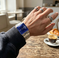 Montre à quartz numérique carrée pour homme PRECIOUS DUKE, boîtier en alliage de zinc 45 mm, bracelet en acier inoxydable, étanche 3 ATM, fermoir papillon, charme