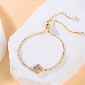 Pulsera de Zirconia con Forma de Mariposa, Dorada y Blanca, Ajustable, Joyería para Mujer, Regalo - Product Image 1
