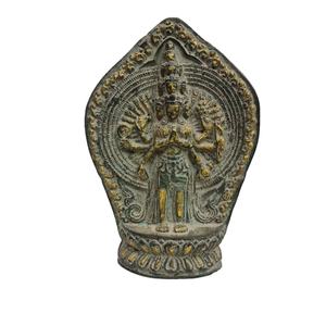 Sculpture indienne en laiton de Bouddha, artisanale, de qualité muséale, antique, décoration d'intérieur, figurine du bouddhisme tibétain, technique de moulage - Product Image 1