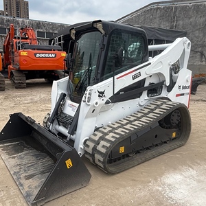 Chargeuse sur pneus Bobcat T770 d'occasion, 4 tonnes, sur chenilles en caoutchouc, en stock, pour le défrichement des terres agricoles - Product Image 1