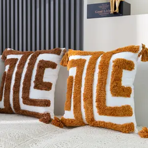 タッセルタフテッドモロッコ枕ソファ枕北欧のボヘミアンクッションカバー