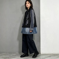 OUDINA Nouvelle Veste Décontractée Ample en Jean à Carreaux et Patchwork Irrégulier pour Femme