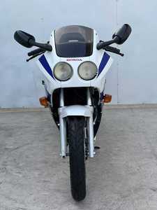 Motocicleta usada directa de fábrica con motor de un solo cilindro de <span class=keywords><strong>dos</strong></span> tiempos refrigerado por líquido de 124,8 CC comparable al combustible de gasolina de coche nuevo - Product Image 4