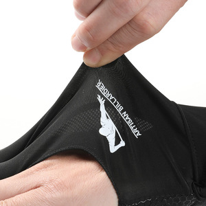 Gants de billard respirants Cloud Pigeon, antidérapants, sans doigts, en nylon, taille unique - Product Image 2
