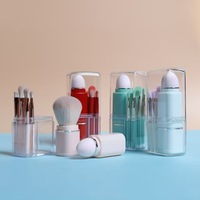 Nouveau pinceau de maquillage carré 8-en-1, mini, portable, modèle télescopique, pinceau à blush, pinceau à fard à paupières, pinceau de maquillage