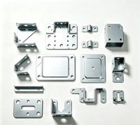 Pièces métalliques en acier au carbone industrielles personnalisées en usine, découpe laser, produits de quincaillerie, fabrication de tôlerie et services d'emboutissage