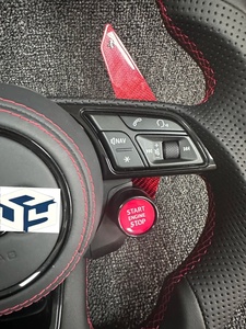 พวงมาลัยคาร์บอนไฟเบอร์หุ้มหนังสุดหรูสไตล์สปอร์ตสำหรับ Audi R8 TT Mk2/<span class=keywords><strong>Mk3</strong></span> B8 RS TTS TTRS RS3-7 A3-A8 Q3-Q7 ซีรีส์ 6 M4 X6 - Product Image 3