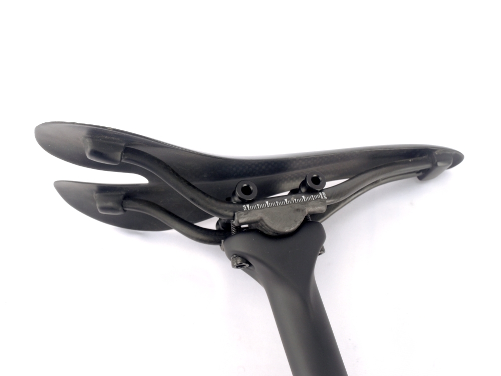ROADNADO Carbon Bicycle Seatpost Setback Seatpost Bicycle Seatpost 27.2mm*350mm Replacement Bicycle Seatpost with Adjustable Clamp 3K Matte for Road Bike Mountain Bike MTB BMX