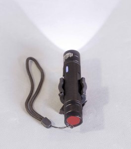 Super lumineux <span class=keywords><strong>pompier</strong></span> feu auto-défense trousse de premiers soins recherche lumière lampe de poche avec pressostat - Product Image 3