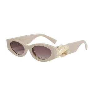 <span class=keywords><strong>Occhiali</strong></span> <span class=keywords><strong>da</strong></span> <span class=keywords><strong>Sole</strong></span> di Lusso in Acetato Italiano 2025 Nuova Montatura Quadrata Leggera Lenti Polarizzate Protezione UV Completa Moda <span class=keywords><strong>Donna</strong></span> - Product Image 2